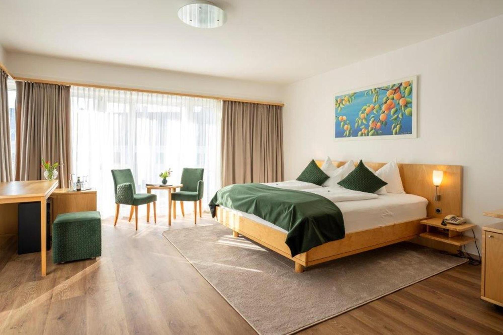 Hotel Klinglhuber كريمس ان دير دوناو الغرفة الصورة