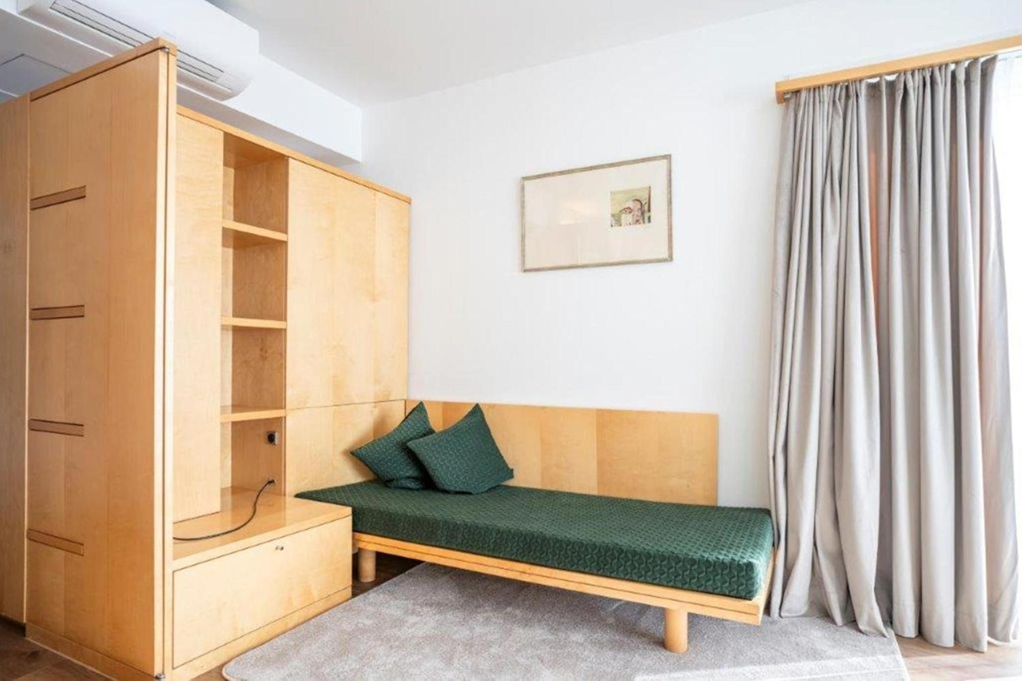 Hotel Klinglhuber كريمس ان دير دوناو الغرفة الصورة