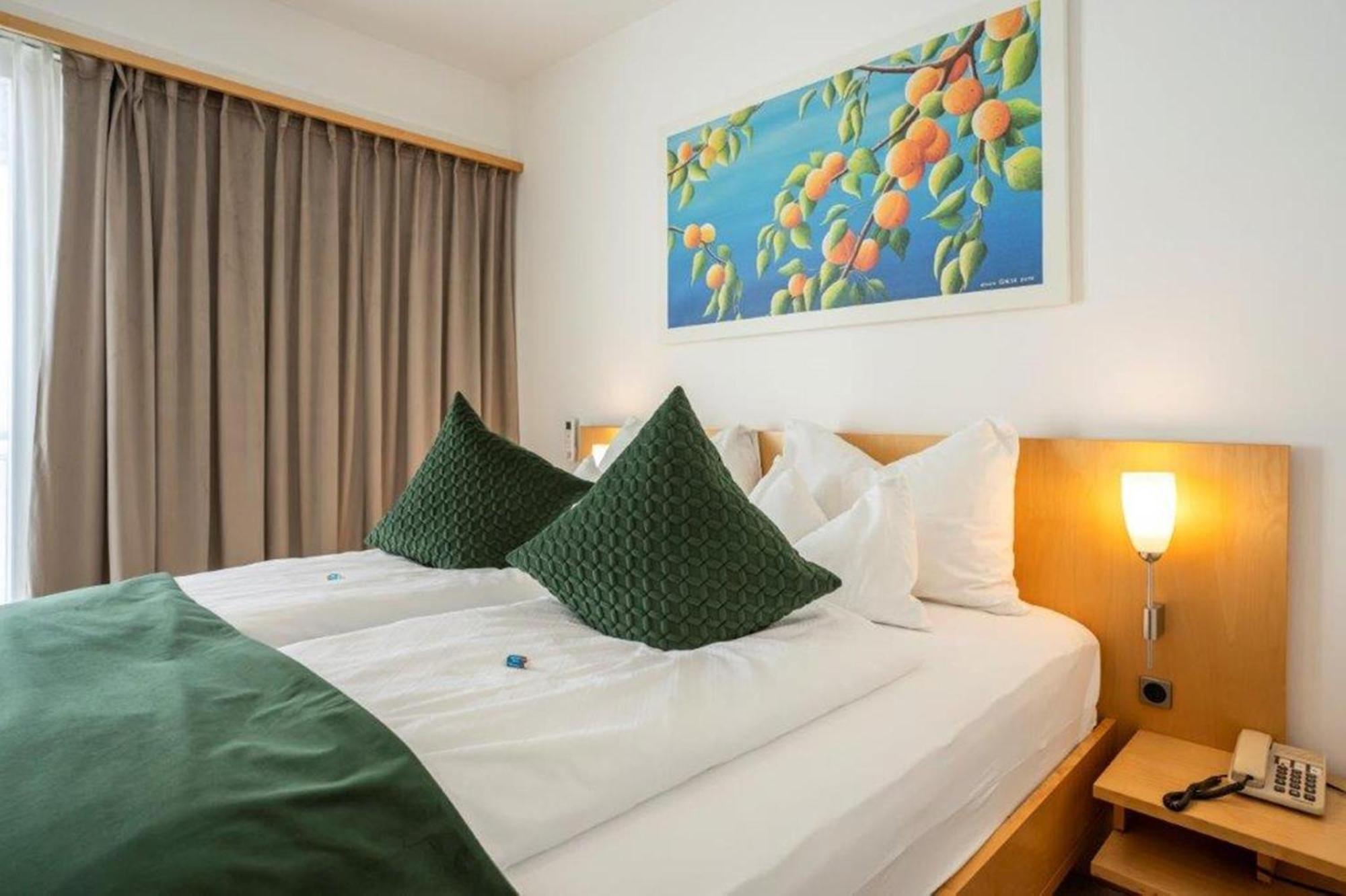 Hotel Klinglhuber كريمس ان دير دوناو الغرفة الصورة
